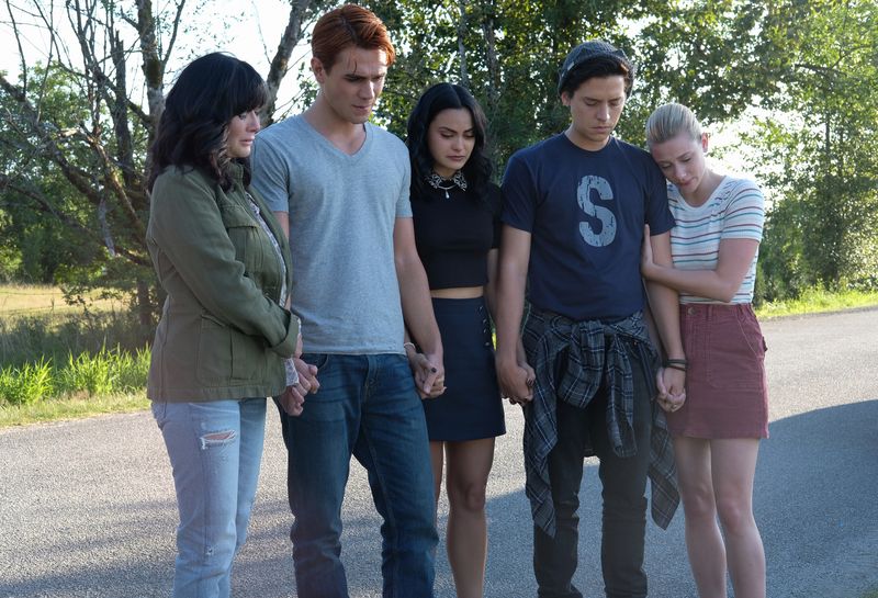 TV malam Rabu: Tayangan perdana 'Riverdale' Musim 4 di CW