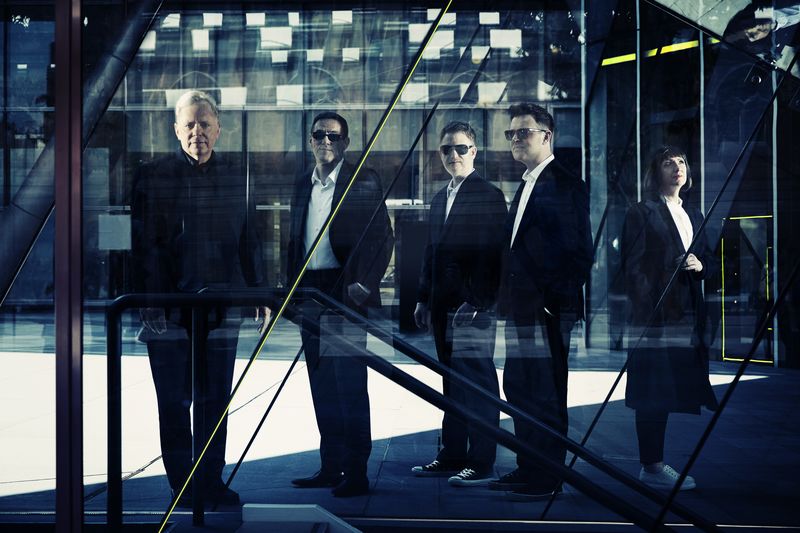 Nach fast 40 Jahren ist der Sound von New Order immer noch aufregend