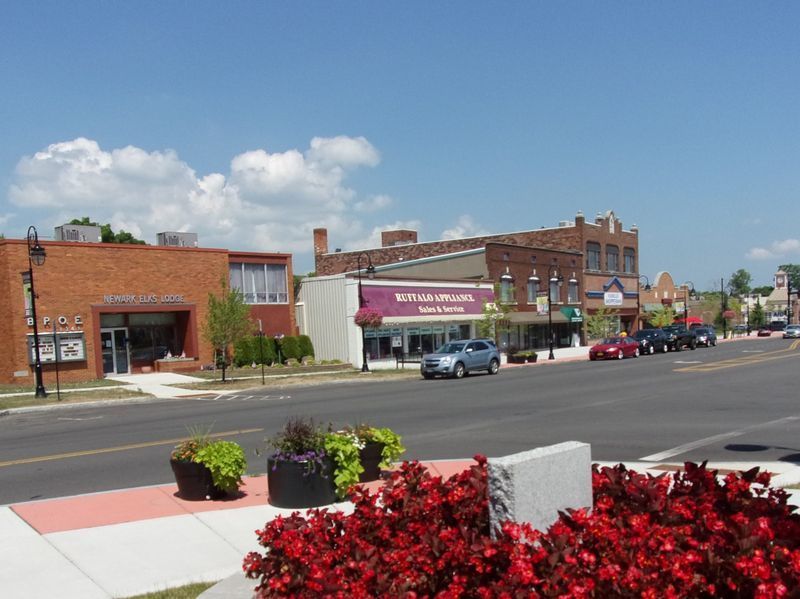 Village of Newark nastavlja s naporima za revitalizaciju, osvajajući još 336.000 dolara kroz program grantova Main Street