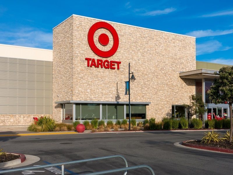 Target nhằm mục đích mang các thương hiệu làm đẹp thuộc sở hữu của Da đen