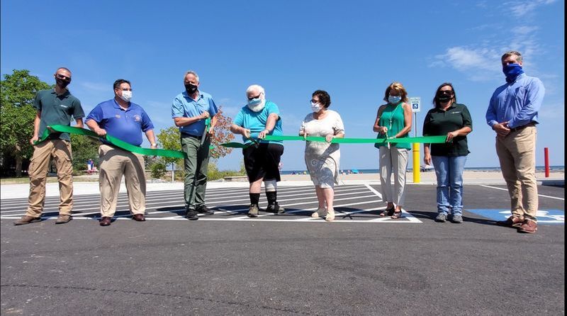 Els funcionaris presenten actualitzacions de 2,5 milions de dòlars al parc estatal Fair Haven Beach