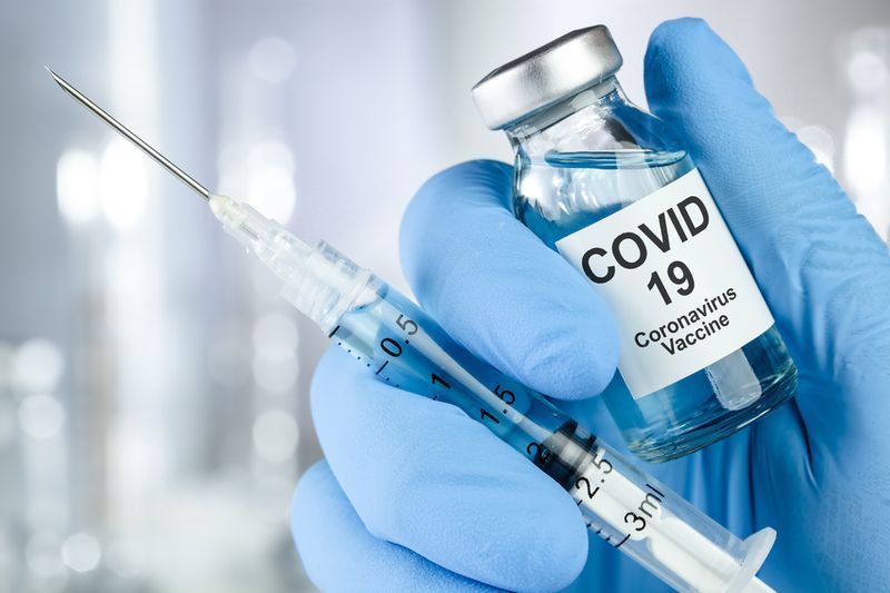 Ontario maakond pakub viit vaktsiinikliinikut, sealhulgas revaktsineerimiskliinikuid neile, kes kvalifitseeruvad