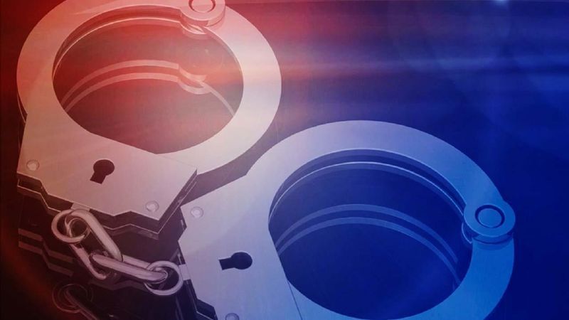 Kolm arreteeriti pärast sissemurdmist ja jälitamist Montour Fallsis