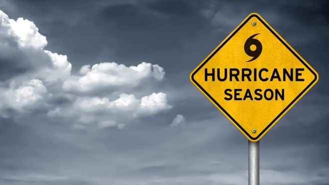 Hurikánová sezóna: Proč odložený začátek neznamená menší riziko a sezóna začíná dříve?