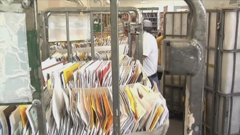 Las estafas de reenvío de correo se convierten en un gran problema, USPS carece de medidas de seguridad para combatirlas