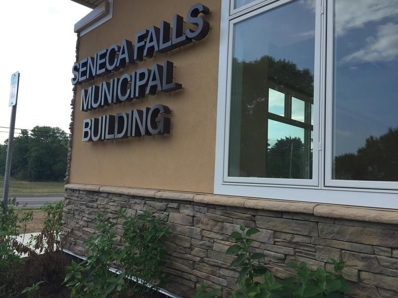 TOWN NEWSLETTER: Supervisor Mike Ferrara memberikan informasi terbaru tentang Air Terjun Seneca