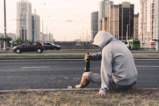 Бездомните хора търсят помощ за злоупотреба с наркотици през по-студените месеци