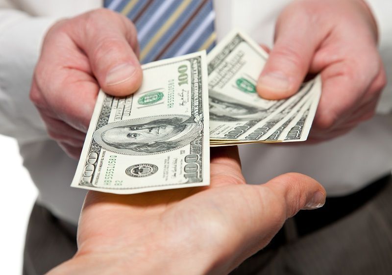 Passen Sie auf Ihr Bankkonto auf: Diese Woche könnten Stimulus-Schecks in Höhe von 1.100 USD eingezahlt werden