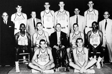 Décès du dernier membre survivant de l'équipe du championnat NBA Syracuse Nats 1955