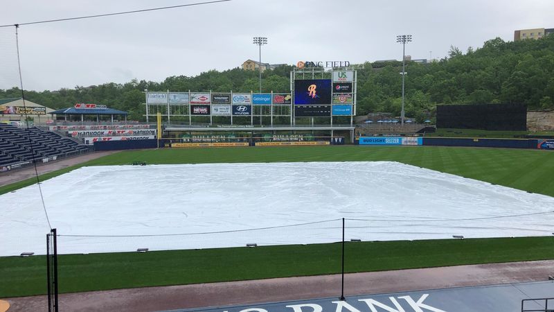 Rochester Red Wingsi mäng lükati vihma tõttu edasi